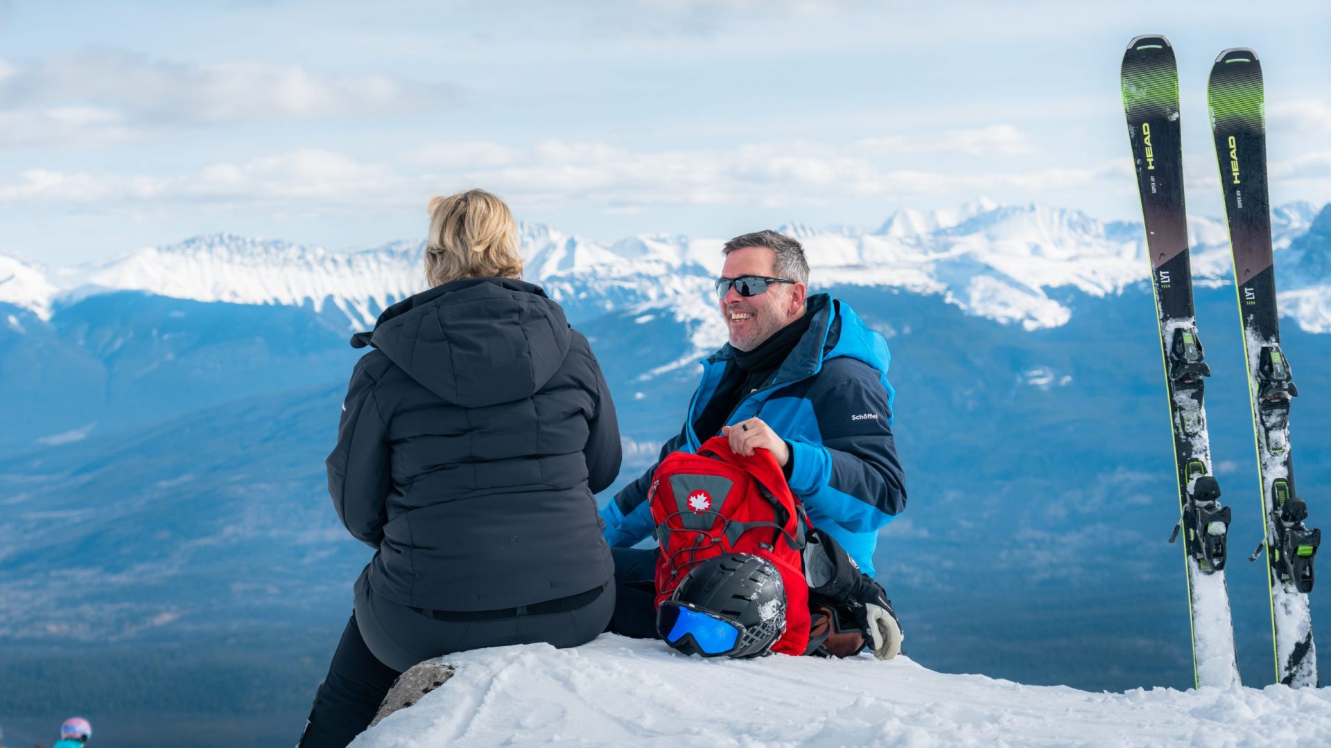 Schöffel Fotoshooting auf Kanadas hohen Bergen und Skigebieten.